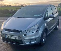 Ford S-Max - Image 1/10