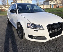 AUDI A3 1.6TDI S LINE BLACK EDITION - Image 3/6