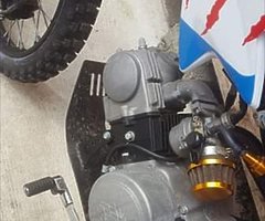 125 pitbike like new still new pads front an back