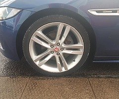 Jaguar XE R-Sport 180ps - Image 9/10