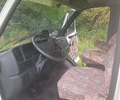 A six birth campervan - Image 5/10