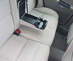 2008 VOLVO S40 1.8T PETROL MANUAL - Image 7/10