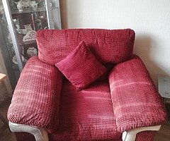 chair+puffy+rug - Image 4/5