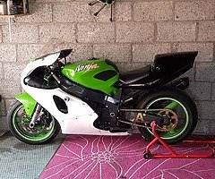 1995 Kawasaki ZX7R Track Bike