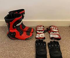Red and black RST leathers for sale - Image 3/10