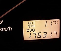 Car - Image 4/8