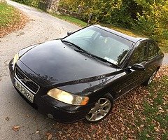 Volvo S60 2.0T - Image 4/8