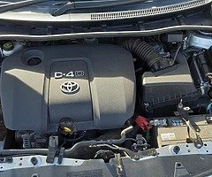 09 toyota corolla - Image 4/9