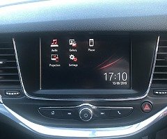 171 Opel Astra 1.6 CDTi SC 110 bhp 5 door only 46k miles. Tax €180 €12,950 - Image 5/9