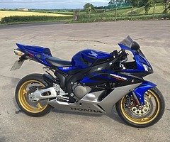 2005 Honda CBR - Image 4/4