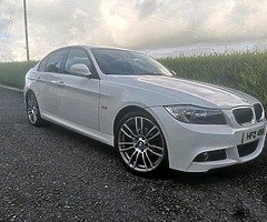 2011 BMW Series 3 - Image 5/5