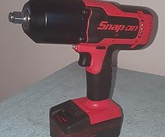 3/8th ratchet and 1/2 inch snap on impact gun
