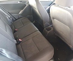 2008 Volkswagen Tiguan - Image 6/9