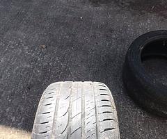 2x tyres 255/40 r17 - Image 3/3