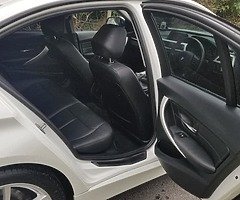 BMW 320d - Image 4/6