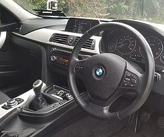 BMW 320d - Image 5/6
