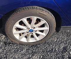 Ford Focus - Image 10/10