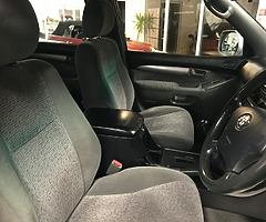 03 Toyota Landcruiser 3.0 D4D LC3 5 Seat Crew Cab €333 Tax. 211k mls, 5 Speed, Test 06/19, Tax 10/19 - Image 7/10