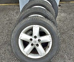 Nissan quashqui wheels