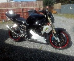 01 Yamaha r1 street fighter swop
