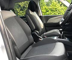 14 Citroen Grand Picasso 7 Seats Huge Spec - Image 9/10