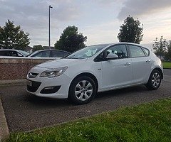 2015 Vauxhall astra