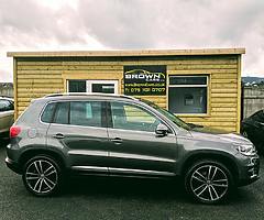 2015 Volkswagen Tiguan 2.0 TDi BlueMotion Tech Match Edition 150 - Image 4/10