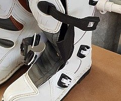 Motocross boots