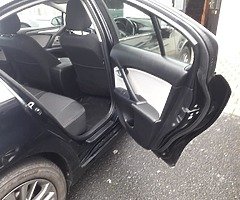 16 uk reg Toyota Avensis business Edition - Image 7/10