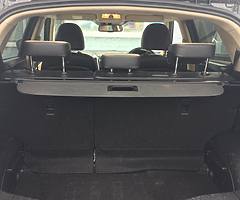 SsangYong Tivoli - Image 4/6