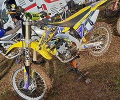 2009 250 rmz