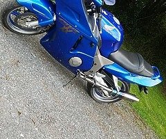 Honda CBR 1100 Super Blackbird - Image 4/9