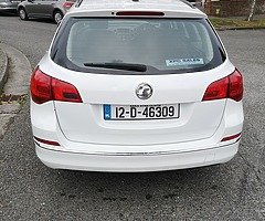 2012 Vauxhall Astra Estate, 1.7 Diesel, White.