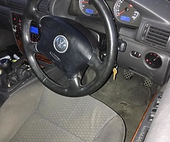 Volkswagen Passat confortline 1.9tdi