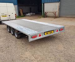 Car Transporter Hire *Mid-Ulster Trailers Ltd*