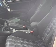 Mk7 Volkswagen Golf GTD - Image 9/10