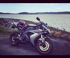 2004 r1 raven edition