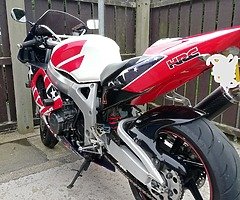 1999 Honda 919 Base