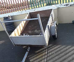 Trailers - Image 3/5