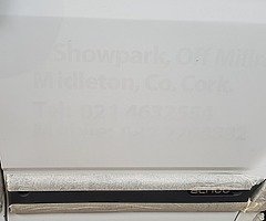 CAR POLISHING MACHINE/PAINT CORRECTION