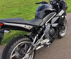 2009 Er6F kawasaki with 0nly 11,500 miles