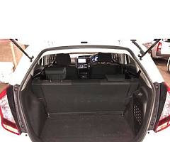 Honda Fit Hybrid 2014 Automatic new shape - Image 10/10