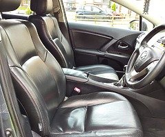 Toyota avensis - Image 8/10