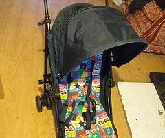 Baby bubby/ bush chair suitable from 1 to 3 year
