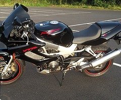 1999 Honda VTR1000F Firestorm - Image 5/5