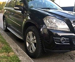 Mercedes GL320 CDI 4matic air matic.