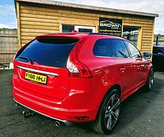 2016 Volvo XC60 R-DESIGN NAV D4 AUTO - Image 5/10