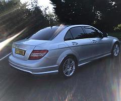 2008 Mercedes-Benz CLS-Class - Image 4/10