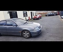 03 Toyota avensis tax and test