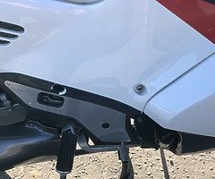 1995 Honda cbr1000f - Image 8/10